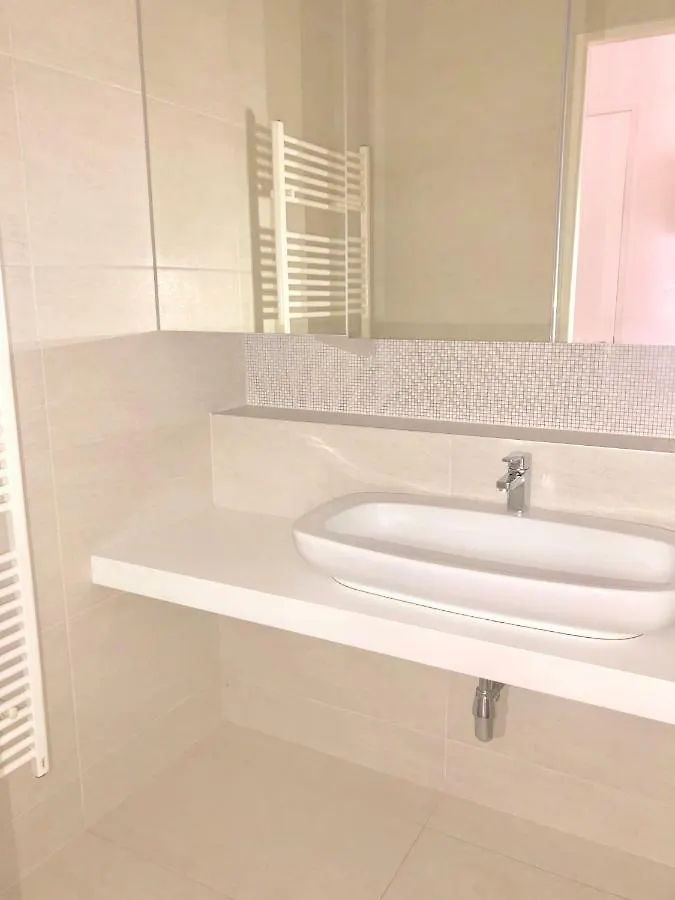 City Centre - Best Location, Big & New 110 M2 Apartment Wiedeń 0*,  Austria