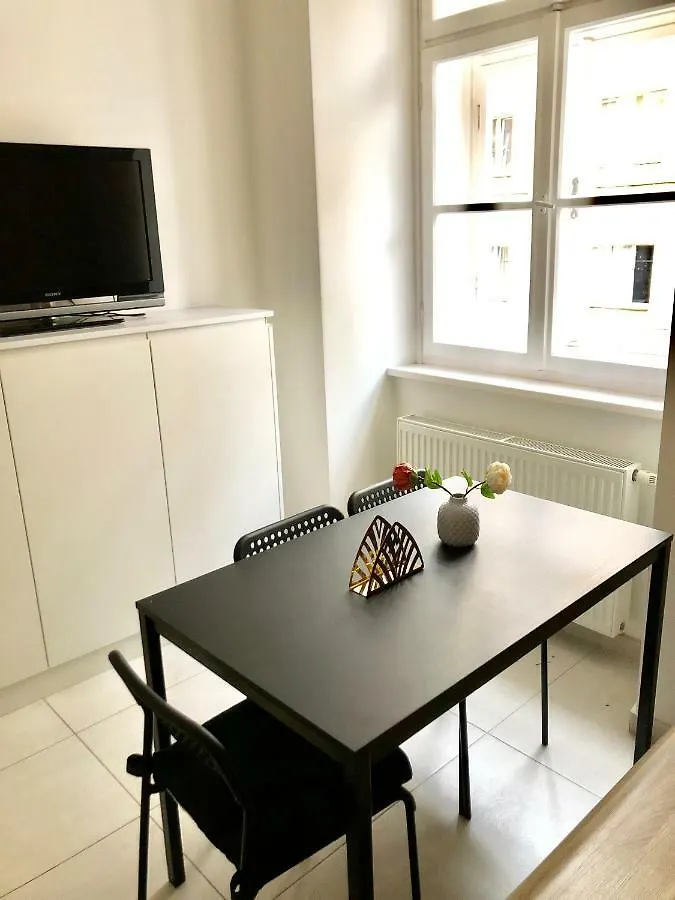 City Centre - Best Location, Big & New 110 M2 Apartment Wiedeń