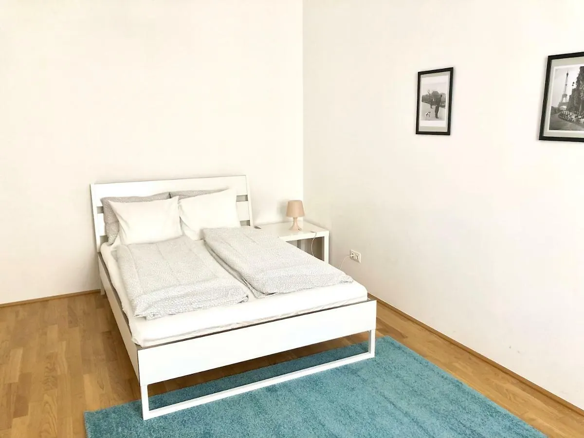 City Centre - Best Location, Big & New 110 M2 Apartment Wiedeń